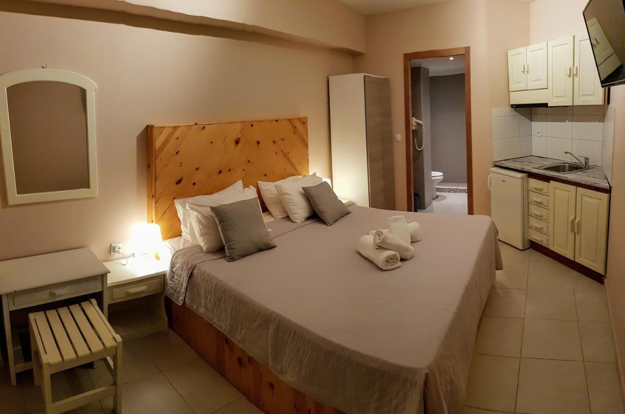 Anemos Hotel Polychrono Extérieur photo